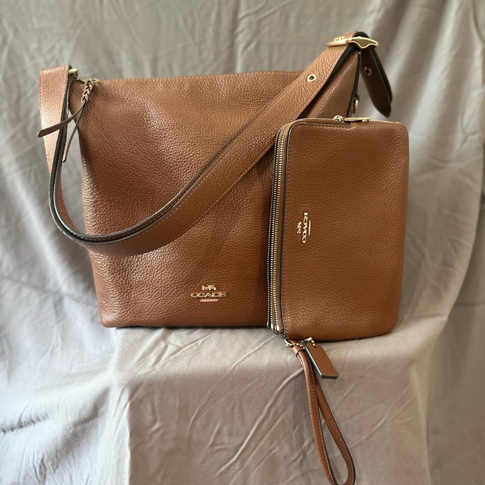 Coach Brown Val Duffle Bag and Wristlet Set